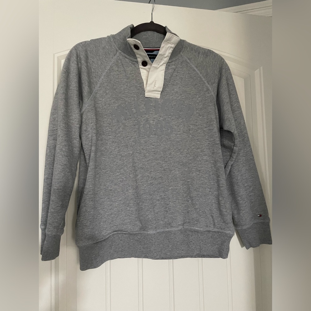 Tommy Hilfiger Gray Youth Sweater